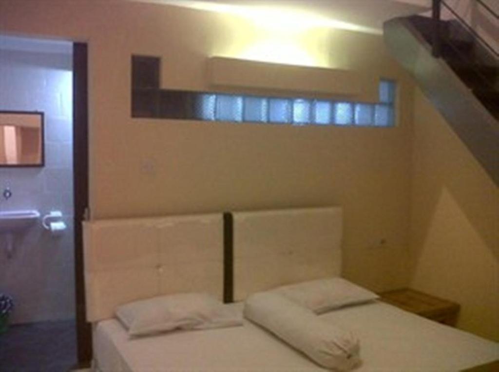 Ct1 Bali Bed & Breakfast Kuta Lombok Habitación foto
